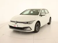 Usata VW Golf VIII Life 110 CV (80 kW) 2022 Pure white Berlina
