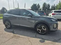 Usata Peugeot 2008 Allure 131 CV (96 kW) 2024 Grigio SUV
