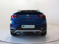 Usata VW T-Roc Cabriolet Style 110 CV (80 kW) 2023 Blu scuro Cabrio