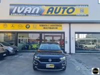 Usata VW T-Roc Sport 150 CV (110 kW) 2021 Argento SUV