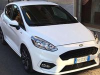 Usata Ford Fiesta ST-Line 125 CV (91 kW) 2018 Bianco Utilitaria