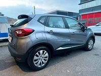Usata Renault Captur 90 CV (66 kW) 2014 Grigio SUV