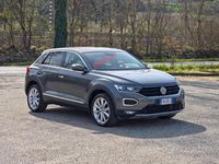 Usata VW T-Roc Advance 150 CV (110 kW) 2018 Grigio SUV