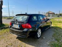 usata BMW 320 D Xdrive 2010 cambio automatico navigatore