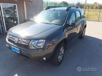 Usata Dacia Duster Lauréate 115 CV (84 kW) 2016 SUV