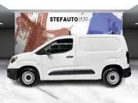 Usata Opel Combo Essentia 102 CV (75 kW) 2021 Bianco Monovolume
