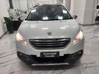 Usata Peugeot 2008 119 CV (87 kW) 2015 Bianco SUV