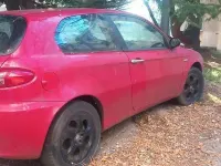 Usata Alfa Romeo 147 120 CV (88 kW) 2009 Rosso Utilitaria