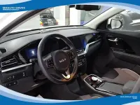 Usata Kia e-Niro 150 kW (204 CV) 2022 Bianco perlato SUV