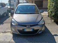 Usata Hyundai i20 Edition 84 CV (61 kW) 2013 Grigio Utilitaria