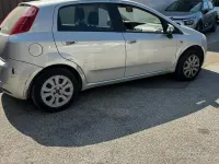 Usata Fiat Grande Punto Active 75 CV (55 kW) 2008 Grigio Utilitaria