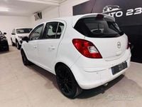 Usata Opel Corsa Edition 86 CV (63 kW) 2012 Bianco Utilitaria