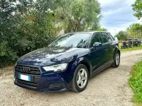 Usado Audi A3 116 CV (85 kW) 2017 Azul Berlina