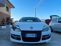 Usata Renault Laguna III 150 CV (110 kW) 2010 Bianco Station wagon