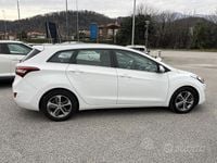 Usata Hyundai i30 Comfort 110 CV (80 kW) 2015 Bianco Station wagon