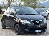 Usata Lancia Ypsilon Silver 69 CV (50 kW) 2014 Nero Utilitaria