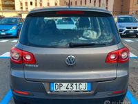 Usata VW Tiguan 140 CV (102 kW) 2008 Grigio SUV