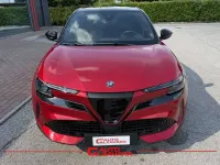 Nuova Alfa Romeo GT Junior Edizione Speciale 145 CV (106 kW) 2026 Rosso brera SUV