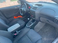 Usata Alfa Romeo 147 120 CV (88 kW) 2010 Grigio Utilitaria