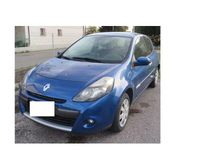 Usata Renault Clio III 75 CV (55 kW) 2010 Blu/azzurro Berlina