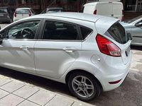 Usata Ford Fiesta Titanium 95 CV (69 kW) 2014 Utilitaria