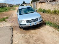 Usata VW Passat 130 CV (95 kW) 2002 Grigio Berlina