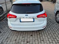 Usata Ford Focus Business Edition 95 CV (69 kW) 2020 Bianco Station wagon