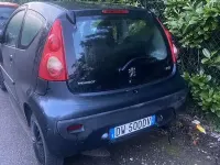 Usata Peugeot 107 68 CV (50 kW) 2009 Utilitaria