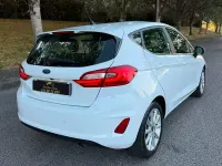 Usata Ford Fiesta Vignale 101 CV (74 kW) 2017 Bianco Utilitaria