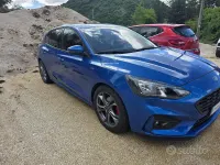 Usata Ford Focus 120 CV (88 kW) 2019 Blu Berlina