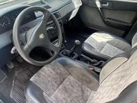 Usata Alfa Romeo 155 116 CV (85 kW) 1994 Berlina