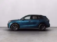 Usata VW Tiguan R-line 150 CV (110 kW) 2024 Nightshade blue metallizzato SUV