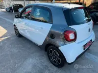 Usata Smart ForFour Prime 71 CV (52 kW) 2016 Bianco Utilitaria
