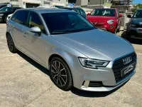 Käytetty Audi A3 Sport 116 HP (85 kW) 2018 Hopea Sedan