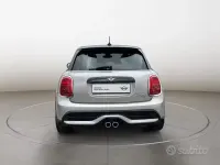 Usata Mini Cooper S Classic 178 CV (130 kW) 2024 Utilitaria