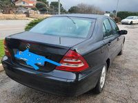Usata Mercedes C220 143 CV (105 kW) 2001 Nero Berlina