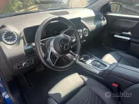 Usata Mercedes GLA200 150 CV (110 kW) 2023 Bluazzurro SUV