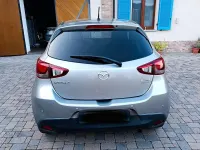 Begagnad Mazda 2 Evolve 105 HK (77 kW) 2017 Silver Halvkombi