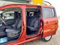 Usata Renault Kangoo Equilibre 102 CV (75 kW) 2023 Brun terracotta Monovolume