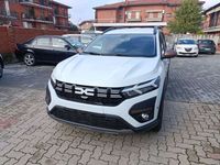 Usata Dacia Jogger Expression 101 CV (74 kW) 2024 Bianco Monovolume