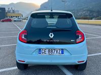 Usata Renault Twingo Zen 60 kW (82 CV) 2021 Blu Utilitaria