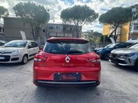 Usata Renault Clio GrandTour 90 CV (66 kW) 2014 Rosso Station wagon