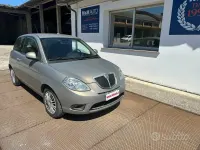 Usata Lancia Ypsilon 60 CV (44 kW) 2010 Grigio Utilitaria