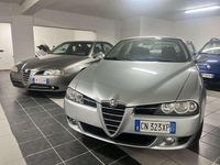 Usata Alfa Romeo 156 Progression 110 CV (80 kW) 2004 Grigio Berlina