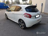 Usata Peugeot 208 GTi 200 CV (147 kW) 2014 Bianco Utilitaria