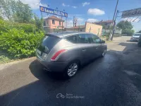 Usata Lancia Delta 120 CV (88 kW) 2010 Gray Utilitaria