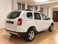 Usata Dacia Duster Lauréate 110 CV (80 kW) 2011 Bianco Station wagon