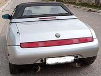 Usata Alfa Romeo Spider 192 CV (141 kW) 1996 Argento Cabrio
