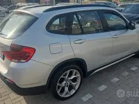 Usata BMW X1 177 CV (130 kW) 2011 Grigio SUV