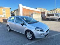 Usata Fiat Punto Lounge 85 CV (62 kW) 2015 Argento Utilitaria